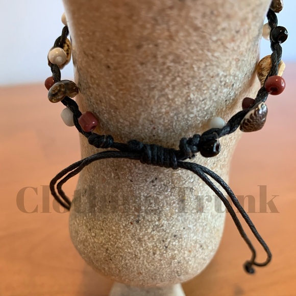 Mini Sea Shell Macrame Anklet –  Black Adjustable Beach Boho Jewelry - Picture 7 of 9